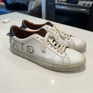 Givenchy Urban Street Low Men's Sneakers - Upside Down Logo - White - Size 43