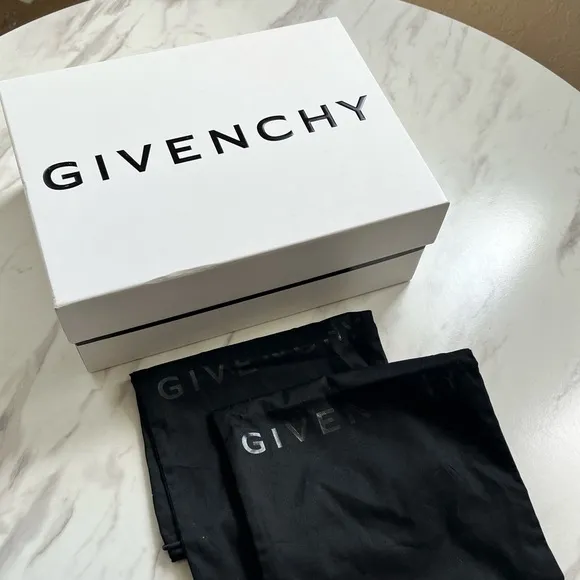 Givenchy Urban Street Monogram Sneakers