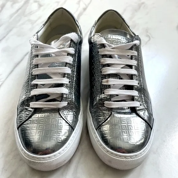 Givenchy Urban Street Monogram Sneakers