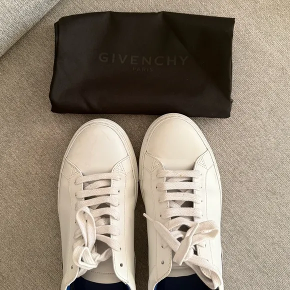 GIVENCHY Urban Street white and blue reverse sneakers