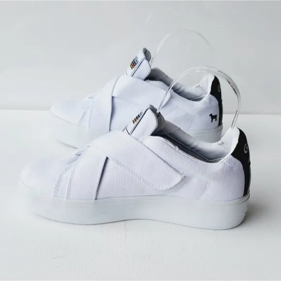 Goats White Canvas Womens Platform Sneakers size 7 NWOT