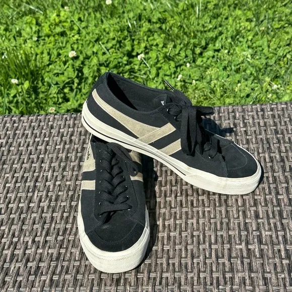Gola Black and White Classic Sneakers
