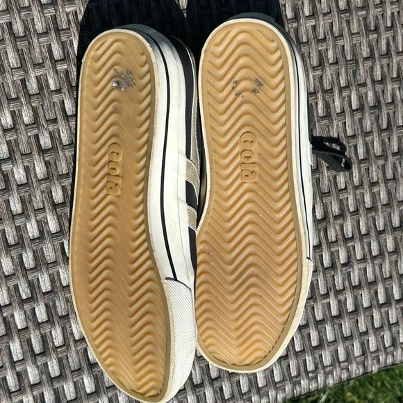 Gola Black and White Classic Sneakers