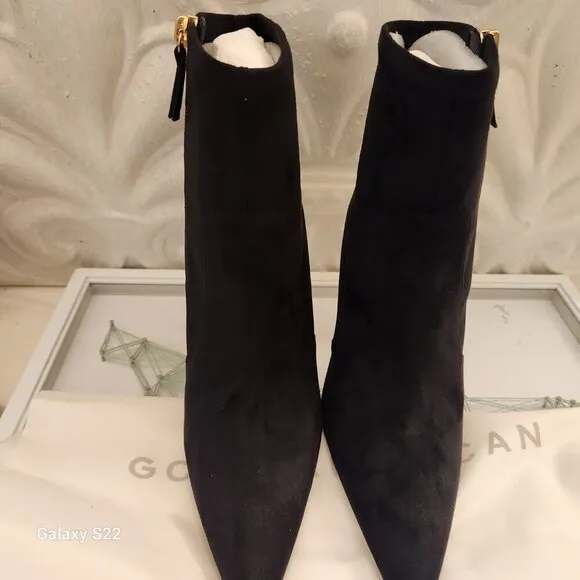 Good American Black Suede Kickstand Boots. NIB. Size 8.5
