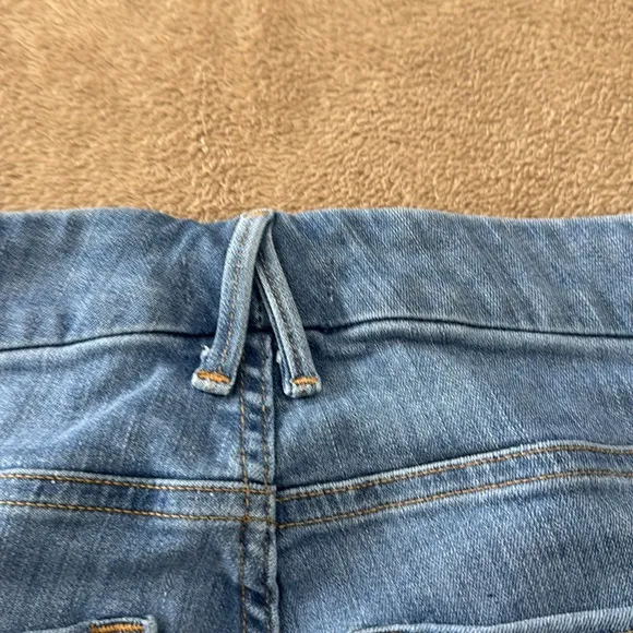 Good American Good Legs Crop Jean