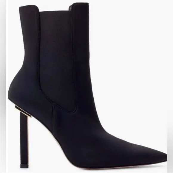 Good American Heeled Boots Sz 12 | Good American Pointed Toe Chelsea Heeled Boot