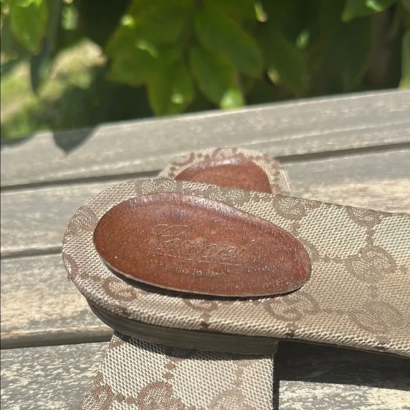 Gucci Brown Comfort Sandals