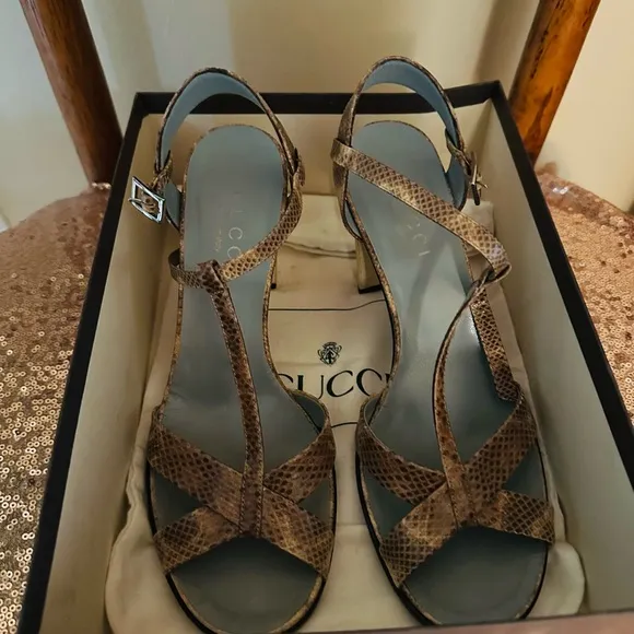 Gucci Brown Strappy Sandals