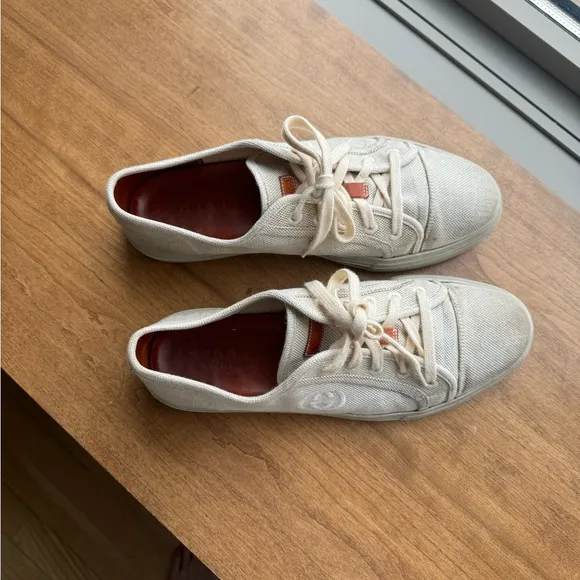 Gucci canvas sneakers