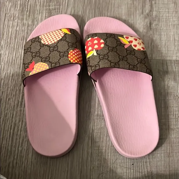 Gucci Pink and Brown Sandals for Effortless Elegance