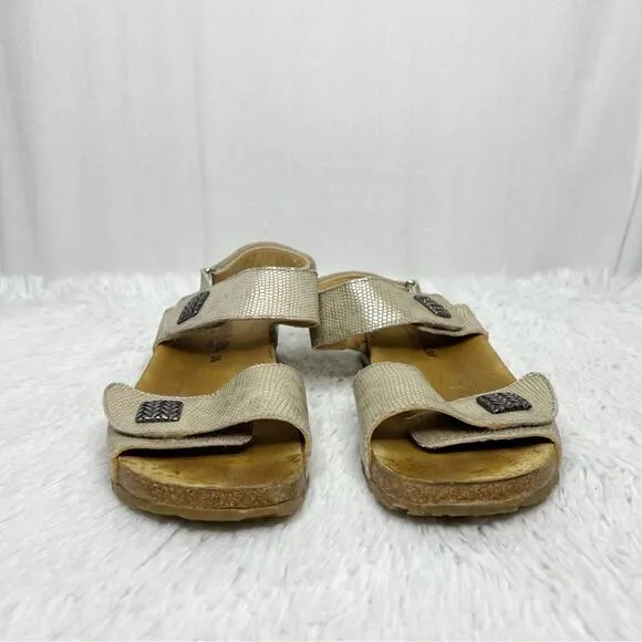 HAFLINGER / metallic gold strappy comfort sandals / 38 (US size 7)