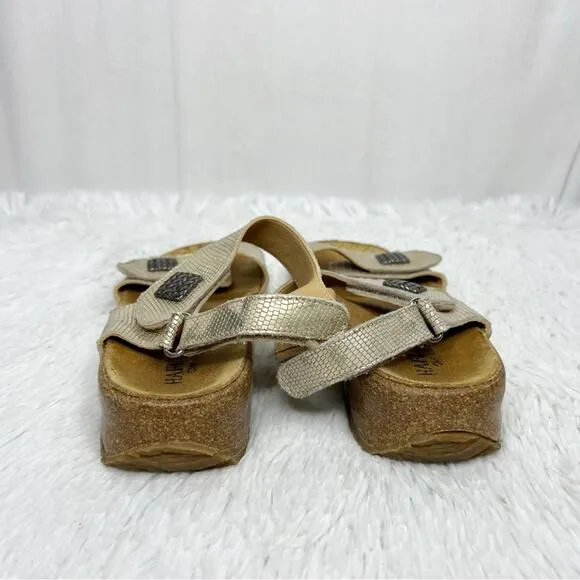 HAFLINGER / metallic gold strappy comfort sandals / 38 (US size 7)