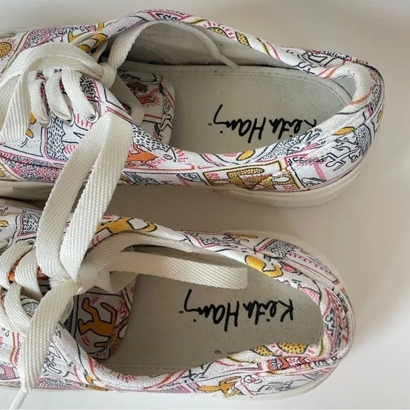 H&amp;M Men’s Keith Haring Limited Edition Pattern White Canvas Sneakers Graphic 8.5