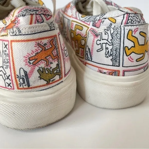 H&amp;M Men’s Keith Haring Limited Edition Pattern White Canvas Sneakers Graphic 8.5
