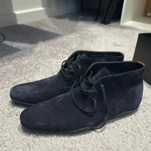 Harry's of London Blue Suede Chukka Boots