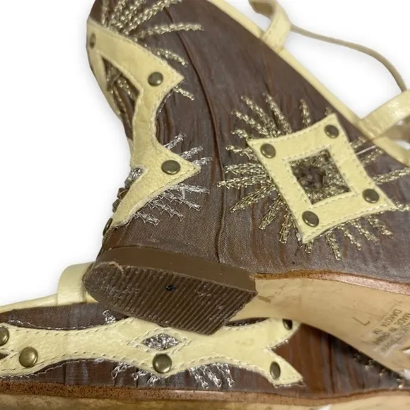 Hilary Radley - Dakota Embroidered Strappy Wedge Sandals - Size 7M