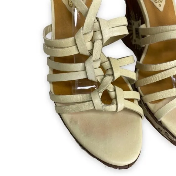 Hilary Radley - Dakota Embroidered Strappy Wedge Sandals - Size 7M