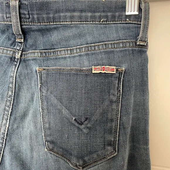 Hudson Jeans blue denim pants low rise straight leg skinny fit classic trendy 27