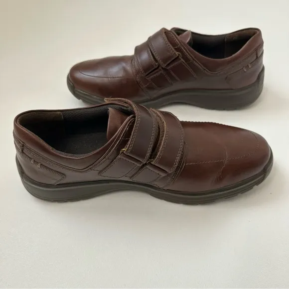 Hush Puppies Men’s size 10.5 Double Velcro Luthar Henson Slip on Loafers Brown