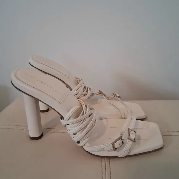 Ilio Smeraldo x Maeve Reilly Strappy Sandal In Ivory Size UK 40 US 10