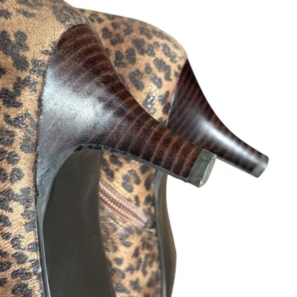 IMPO Stretch Leopard Cheetah Print Heeled Tall Norris Boots Size 9.5 Brown Black