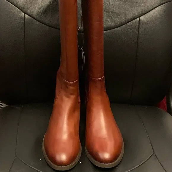 INC FAWNE LEATHER RIDING BOOTS