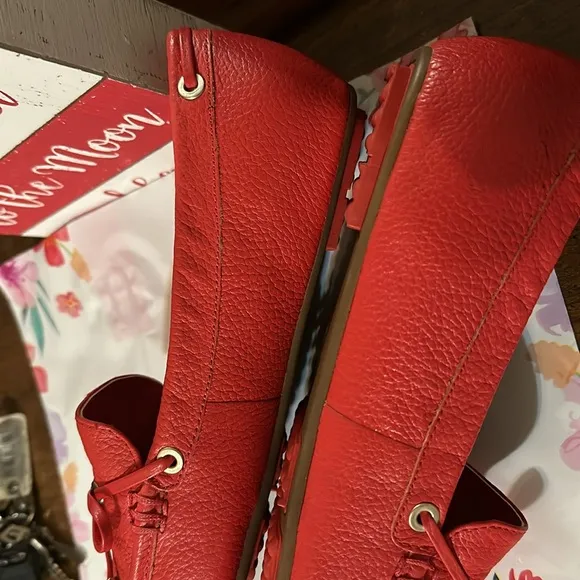 ISAAC MIZRAHI LIVE red Slip-On Loafers SZ 8.5