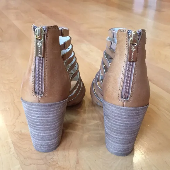 ISOLA | Strappy Leather Block Heel Bootie Sandals