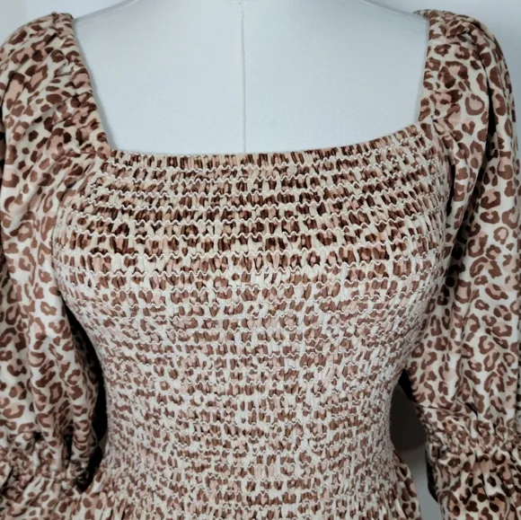 Ivy City Co. Leapord Print Smocked Dress Size Small