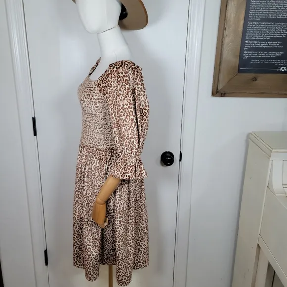 Ivy City Co. Leapord Print Smocked Dress Size Small