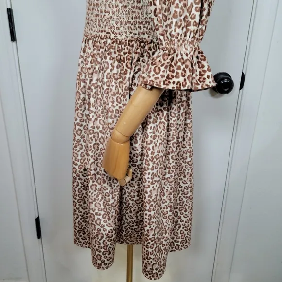 Ivy City Co. Leapord Print Smocked Dress Size Small