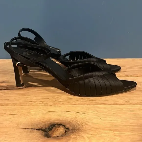 J. Crew Made-in-Italy curved heel sandals in satin shoes BX903 Black 9
