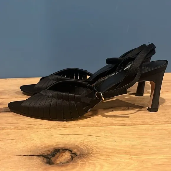 J. Crew Made-in-Italy curved heel sandals in satin shoes BX903 Black 9