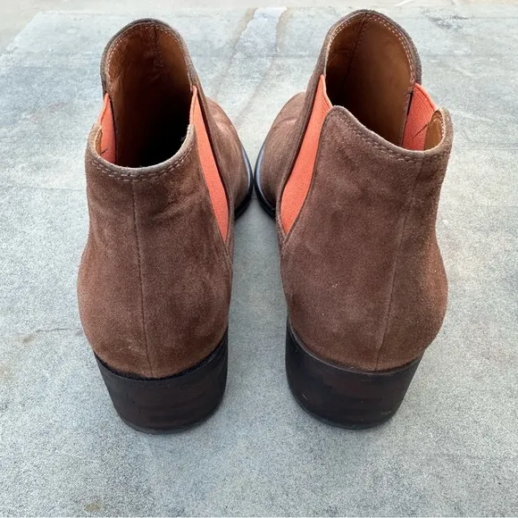 J. McLaughlin Brown Suede Ashlyn Pull-on Ankle Boots with Orange Detail Sz 7.5