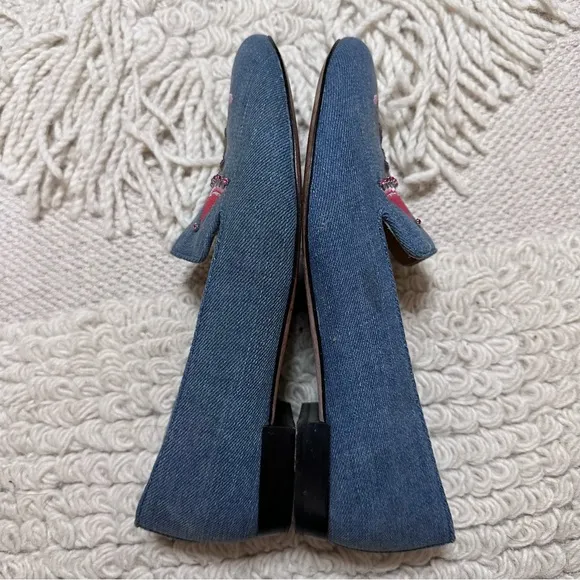J. MCLAUGHLIN chambray blue embroidered Jax slip on loafers 6