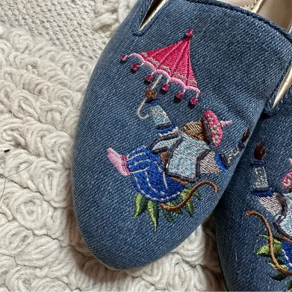 J. MCLAUGHLIN chambray blue embroidered Jax slip on loafers 6