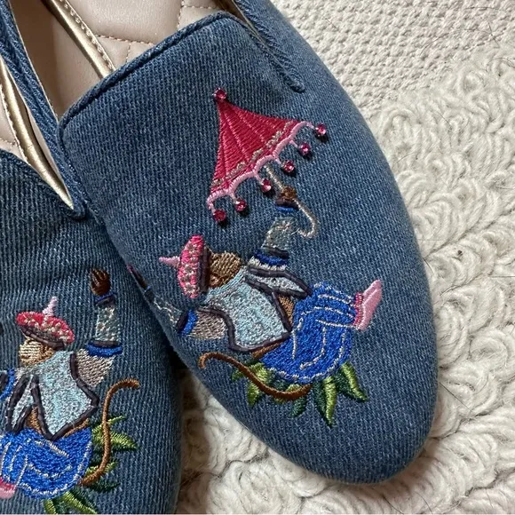 J. MCLAUGHLIN chambray blue embroidered Jax slip on loafers 6