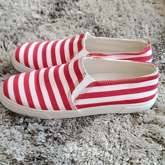 Jack Rogers Jane Slip On Stripe Sneakers Size 9.5