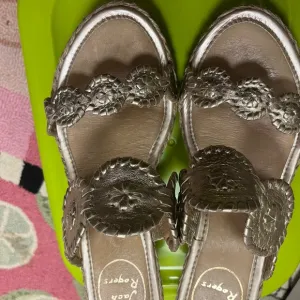 Jack Rogers Tan Sandals Whipstitched Medallions