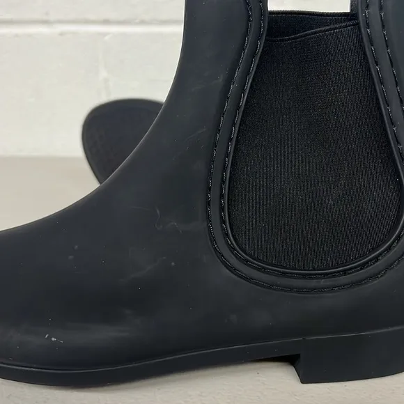 JC play sz9 black Jeffrey Campbell rubber ankle rain boots pull on booties