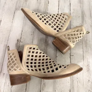Jeffrey Campbell Taggart Open Weave Booties 8 Boots Tan Designer Casual Shoes