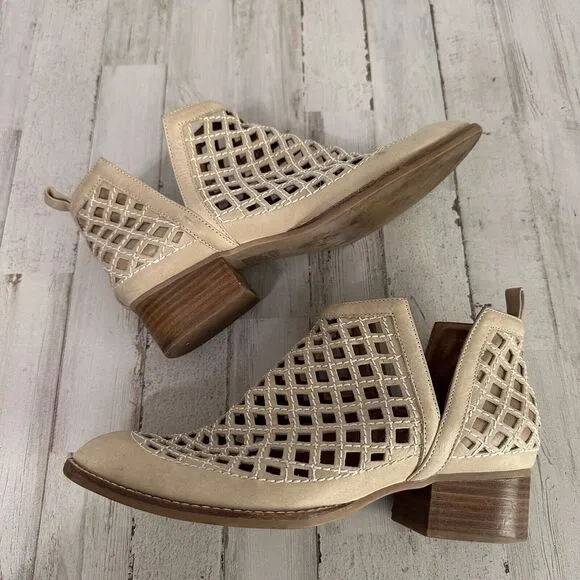 Jeffrey Campbell Taggart Open Weave Booties 8 Boots Tan Designer Casual Shoes