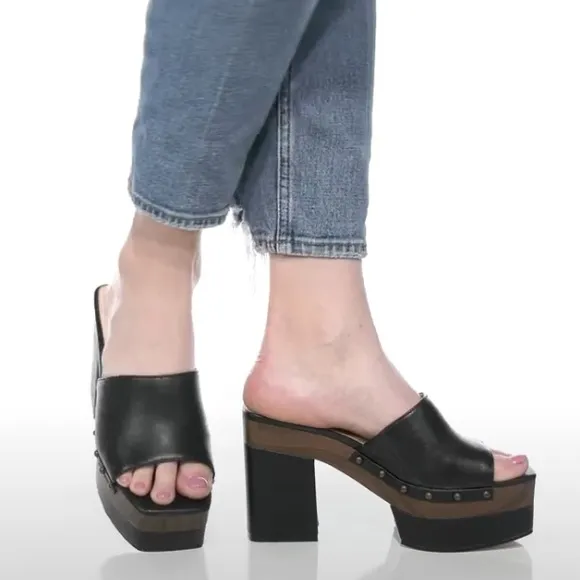Jessica Simpson Charlete Studded Platform Wedge Sandals