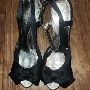 Jessica Bennett Slingback Sandals