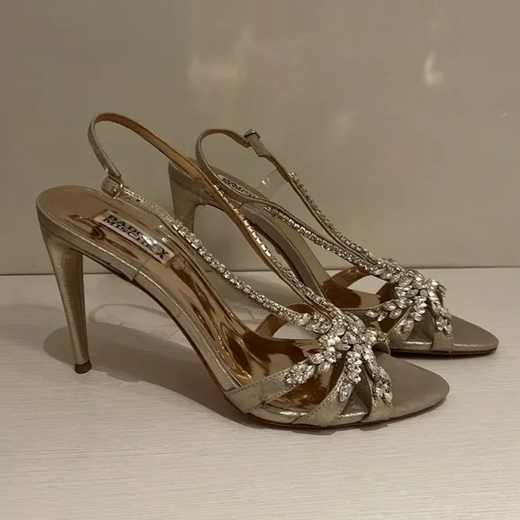Jewel Badgley Mischka Jacqueline Crystal Embellished Sandal | PLATINO | 9 | EUC