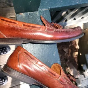 Johnston &amp; Murphy Fine Leather Tassel Loafers Classic Comeback No Scuff CLEAN 11