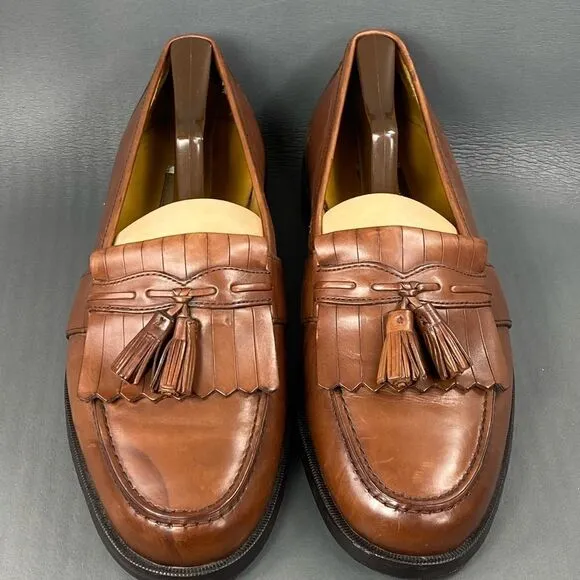 Johnston &amp; Murphy Men’s Brown Hand Crafted Tassel Kiltie loafers size 9 W