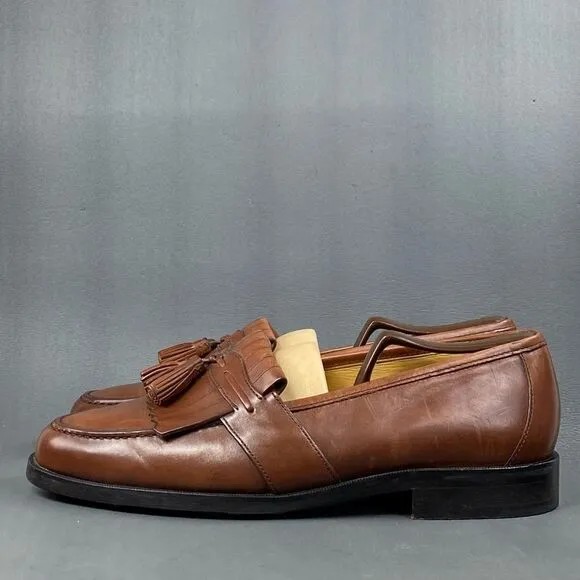 Johnston &amp; Murphy Men’s Brown Hand Crafted Tassel Kiltie loafers size 9 W