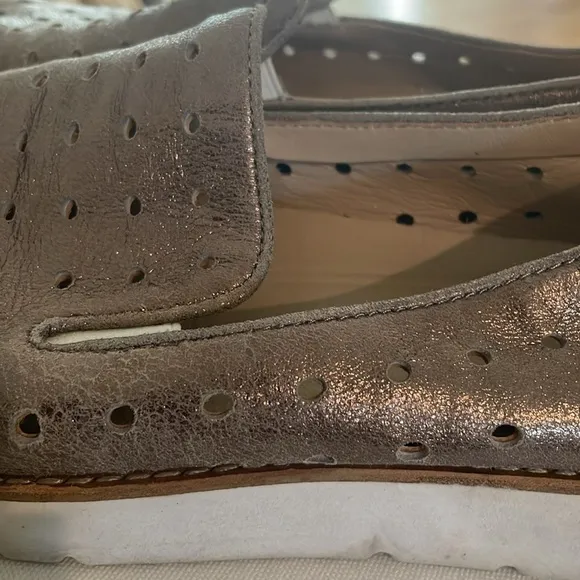 Johnston &amp; Murphy Metallic Perforated Flex Slip On Loafers From India