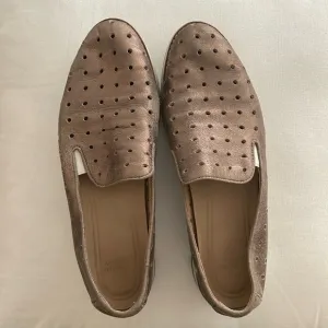 Johnston &amp; Murphy Metallic Perforated Flex Slip On Loafers From India